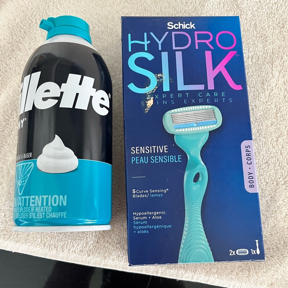 Gillette & Schick Hydro Shaving Bundle NWT